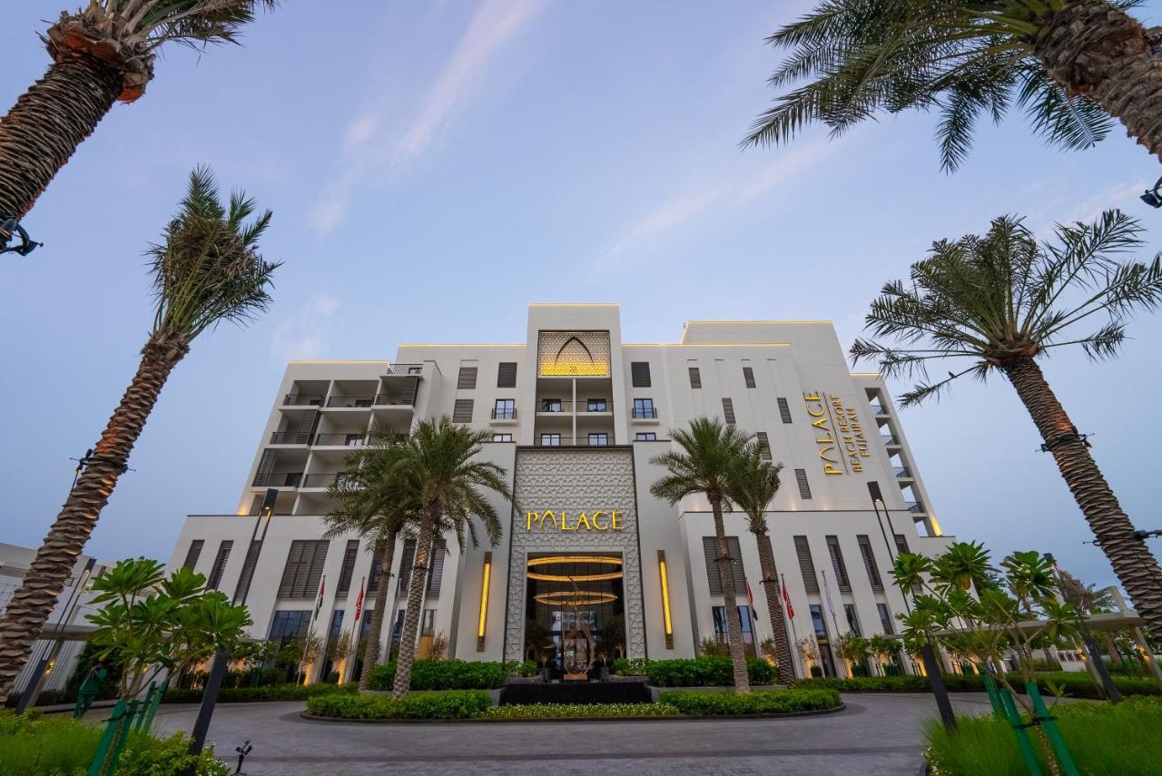 Palace Beach Resort Fujaira Esterno foto The Palace Downtown Dubai